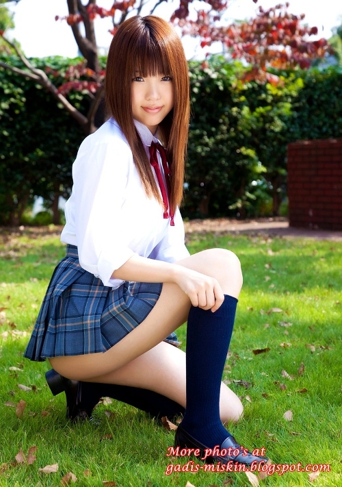Japan schoolgirl squirting